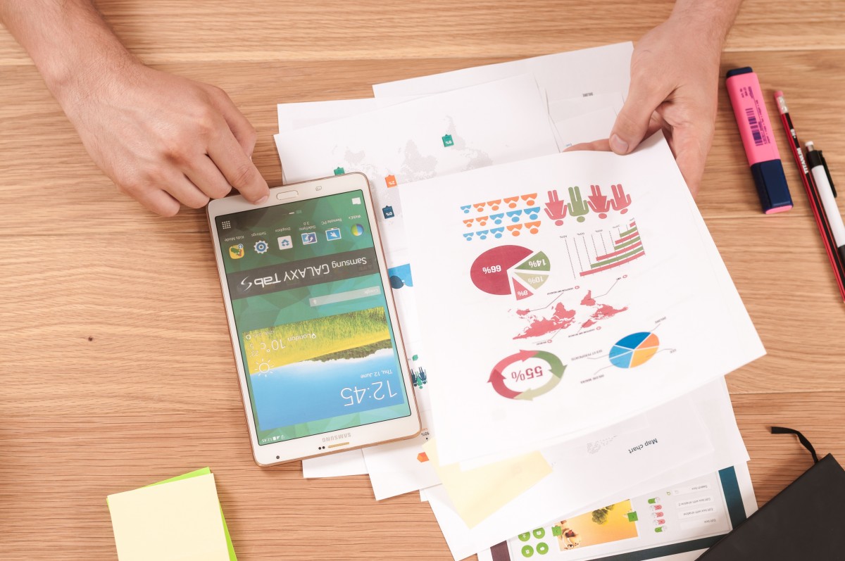 How To Invest: Stocks vs Bonds