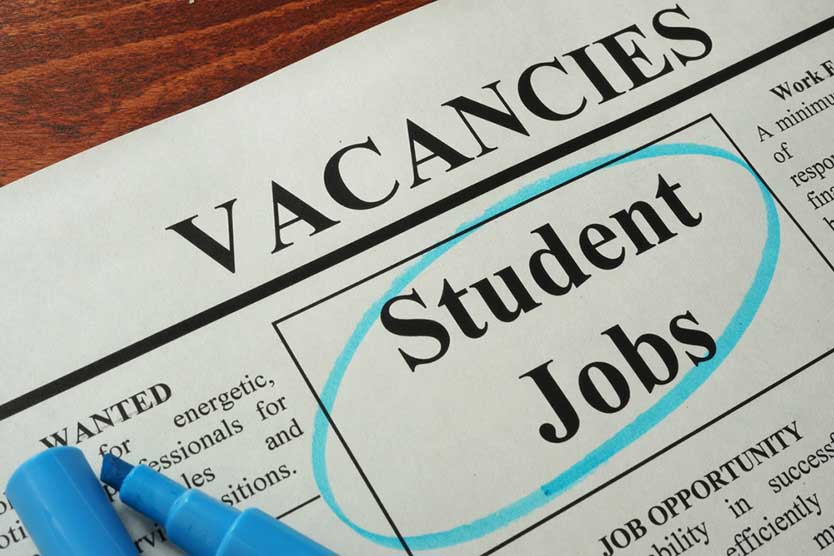The 9 Best Student Jobs That Pay